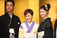 宮崎あおい 大竹しのぶ 桐谷健太の 完成披露宴 で満面の笑み 最新の映画ニュースならmovie Walker Press