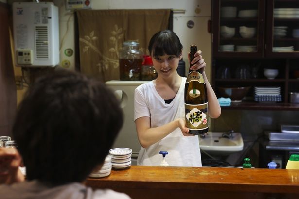 日本酒も物語を動かす重要なアイテム