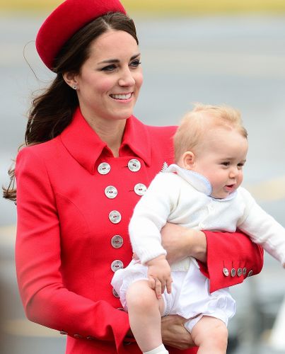 ジョージ王子とシャーロット王女、あのブランドの衣装で3度目の大役！