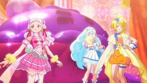 先輩プリキュアたちに負けられない！HUGプリの面々が大活躍