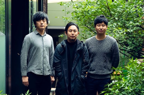 MOTION GALLERY STUDIOのプロデューサーメンバー。写真左から鈴木徳至、大高健志、汐田海平
