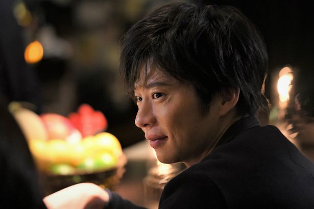 2018年に大ブレイクの田中圭は“バツイチ歯科医”の矢田部役を演じる