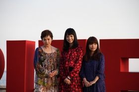 宮崎あおい 大竹しのぶ 桐谷健太の 完成披露宴 で満面の笑み 最新の映画ニュースならmovie Walker Press