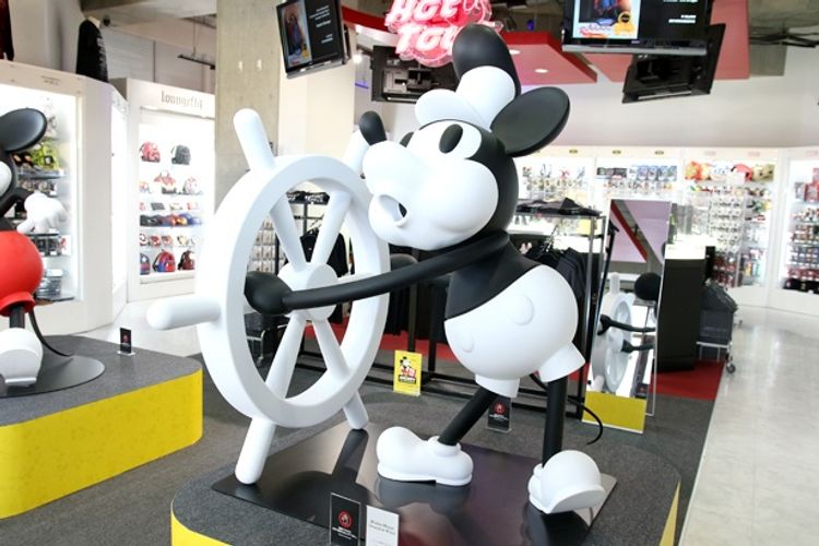 超高級品も レアものズラリな ミッキーマウス90周年フェア に行ってきた 画像21点 最新の映画ニュースならmovie Walker Press