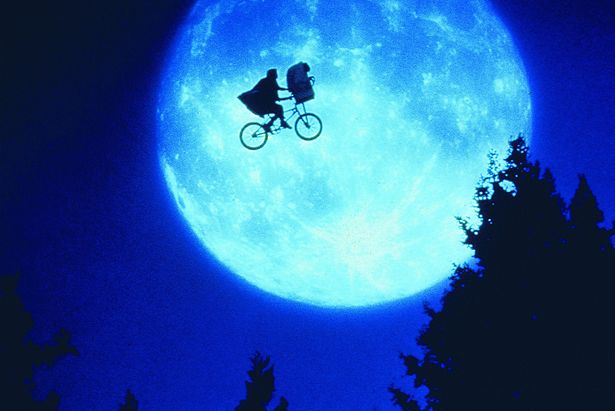 『E.T.』は4週間の上映で観客動員2万3425人を記録！