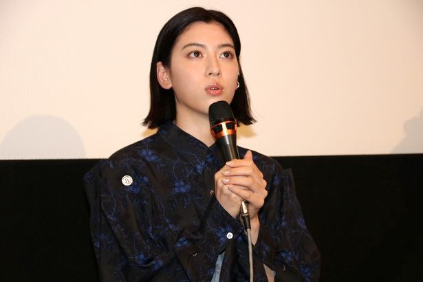 本作のヒロイン、静香役の三吉彩花