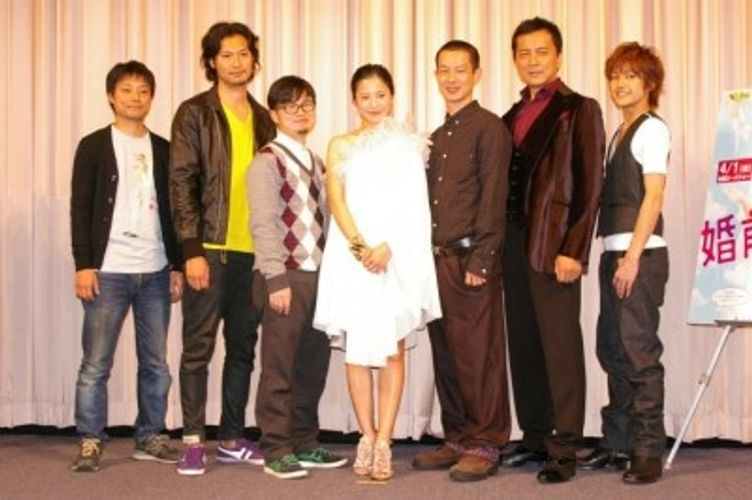 5人の彼氏と付き合っている吉高由里子が5人のくちびる総なめに笑顔 最新の映画ニュースならmovie Walker Press