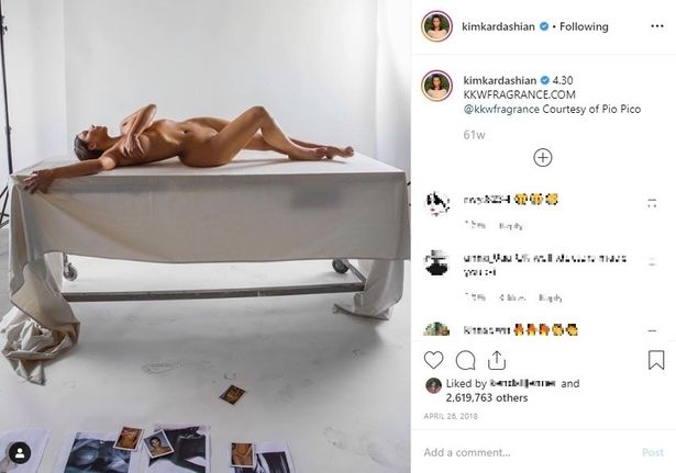 2018年春に発売した香水の宣伝として、ヌード写真の投稿を連発したキム