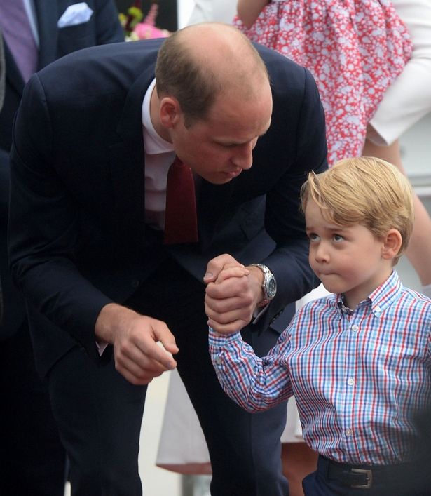 6歳の誕生日を迎えたジョージ王子の公式写真が話題に