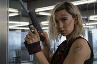 ワイスピ 最強の美女が爆誕 ホブス ショウ顔負けの壮絶アクション 写真14点 画像3 14 Movie Walker Press