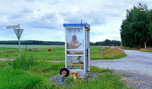 電話ボックスを改造!?フィンランドにはおもしろサウナがいっぱい！