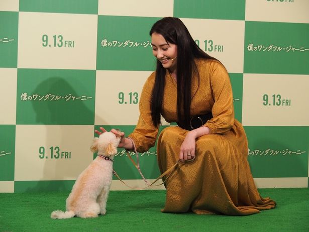 「お鼻！」というと鼻を出してくれる芸も披露！