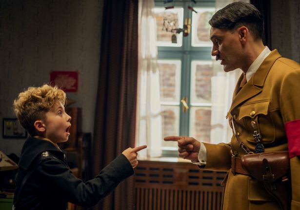 ヒトラーがイマジナリーフレンドな少年の一風変わった物語『ジョジョ・ラビット』