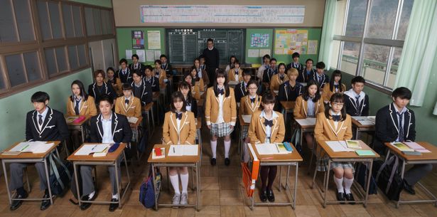 橋本環奈主演のR15+問題作『シグナル100』の超特報映像がお目見え！