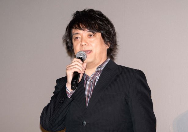 新しいテレビシリーズの放送を発表した日野晃博