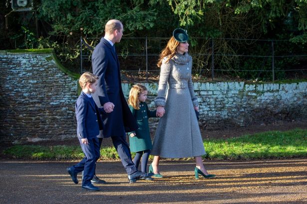 ジョージ王子とシャーロット王女はクリスマス礼拝デビューとなった