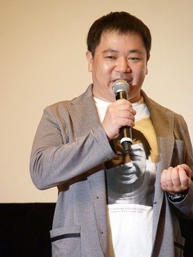 赤塚Tシャツは「水戸黄門の印籠のようだった」と話す佐藤英明監督