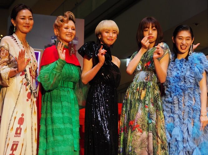 中谷美紀、池田エライザらが豪華ドレスで美の競演！「FOLLOWERS」ワールドプレミア開催