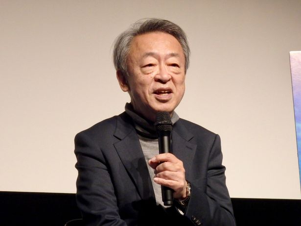 「それぞれの感じ方があると思うので、みんなで映画について話し合ってほしい」と観客に呼びかける池上彰