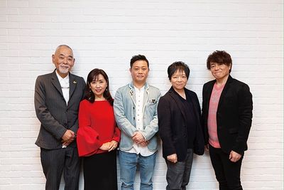 左から明田川進、小山茉美、岩田光央、佐々木望、草尾毅