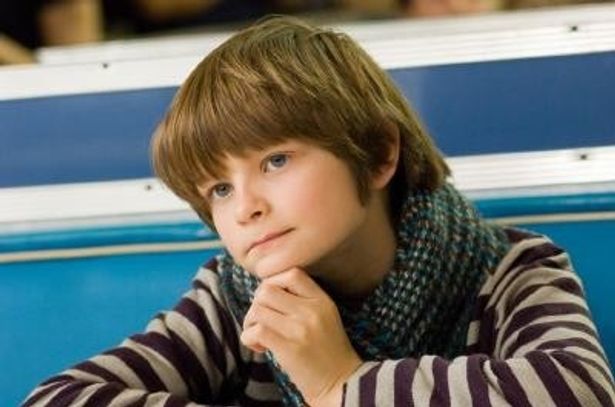 優しげな瞳が印象的な13歳の注目子役チャーリー・ターハン
