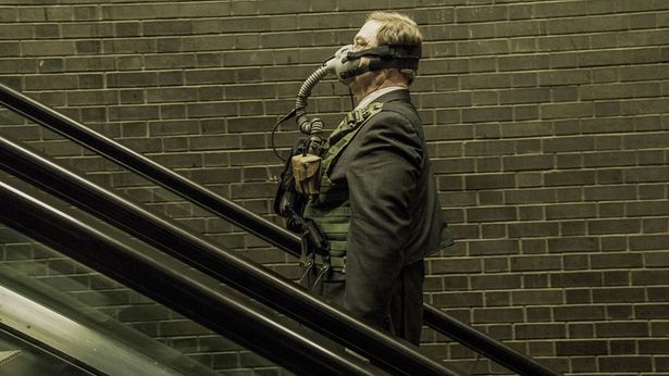 名優ジョン・グッドマンが、政府側の人間でシカゴ警察特捜司令官のマリガンを演じる
