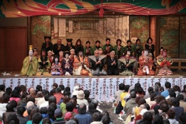 300年以上の歴史を誇る村歌舞伎にも挑戦