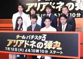 Spec 天 伊藤淳史は本人役 浅野ゆう子はお金が大好きな謎の中国人役で出演 最新の映画ニュースならmovie Walker Press