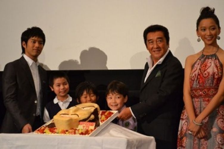 『忍たま乱太郎』初日は松方弘樹の誕生日！なでしこジャパンの安藤梢も応援に！