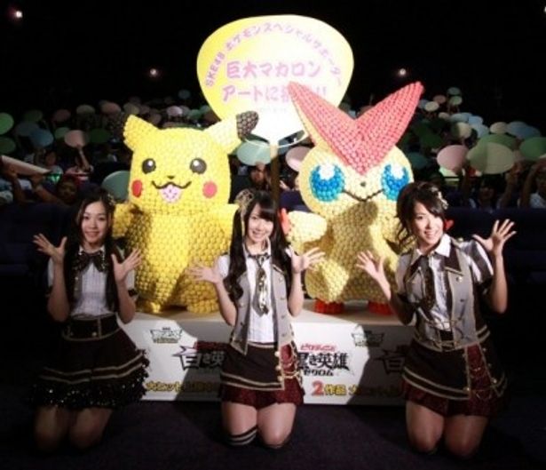 大ヒット御礼舞台挨拶に登場したSKE48の石田安奈、高柳明音、佐藤聖羅