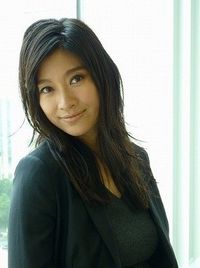 アンフェア の篠原涼子 この作品で雪平の女性らしさを見ることができると思います 画像4 7 Movie Walker Press