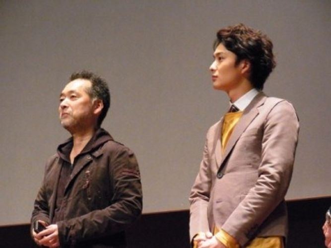 岡田将生、2年連続の釜山国際映画祭出席でサイン攻め！「今回の役柄は僕に一番近い」