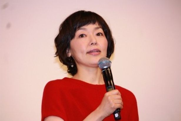 女優トウコ役の小林聡美