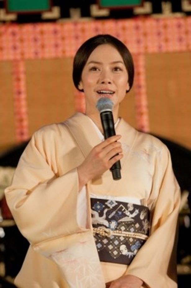 紫式部を演じる中谷美紀