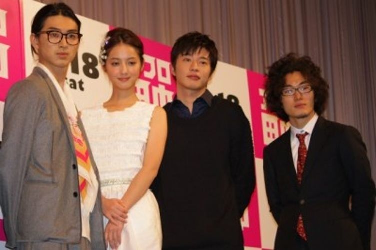 松田翔太、『アフロ田中』の監督が「童貞だ」と舞台挨拶で暴露！