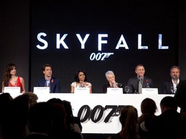 【写真】公式スチールが初公開されたサム・メンデス監督の007シリーズ最新作『007 スカイフォール』