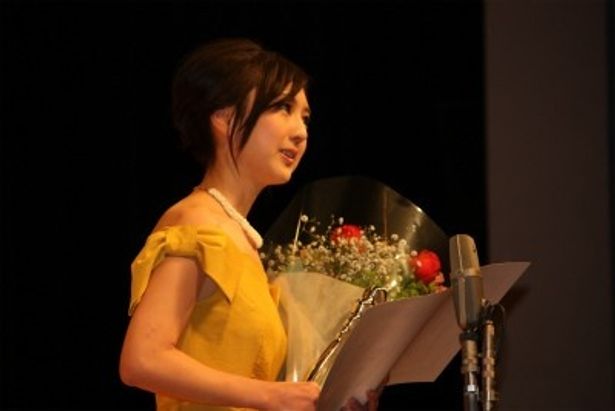 『歓待』で最優秀新人賞を受賞した杉野希妃