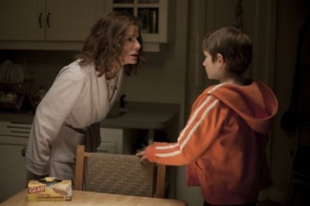 【写真】サンドラ・ブロックは悲しみと苦しみを抱える息子との接し方に苦心する母親役を熱演