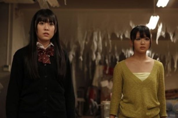 主演を務めるのは渡り廊下走り隊7の多田愛佳と元AKB48の平嶋夏海(右)