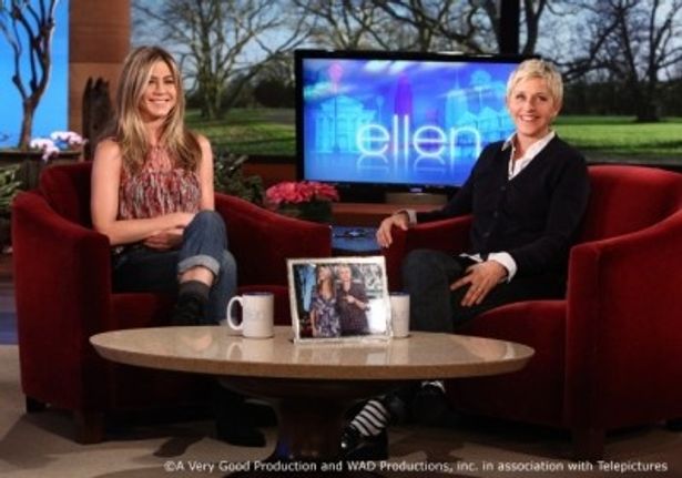 ジェニファー・アニストンらセレブがゲスト出演するアメリカの人気トーク番組「エレンの部屋」