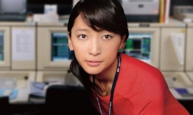 【写真をもっと見る】杏が『おかえり、はやぶさ』の新人理学博士・野村奈緒子役を好演