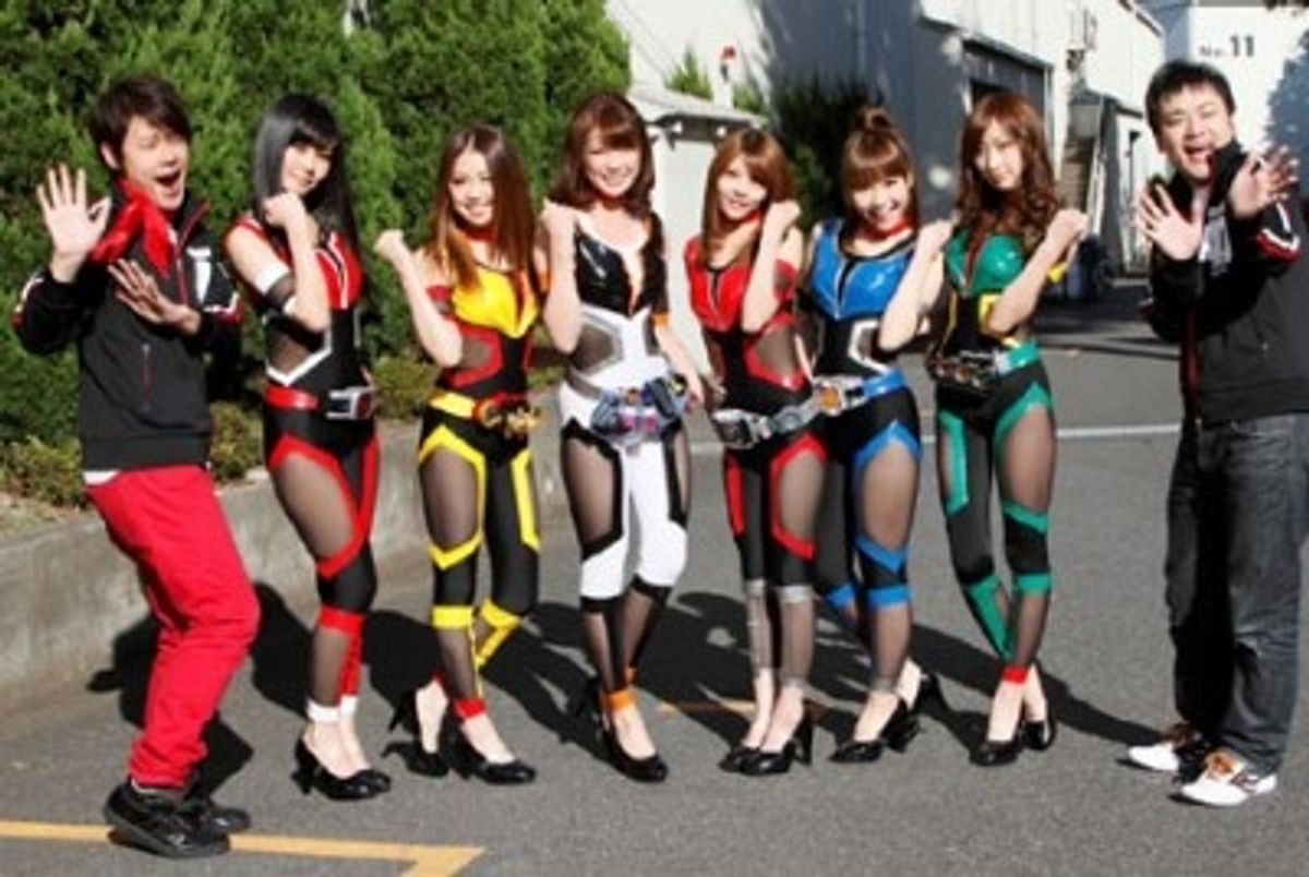 セクシーなライダーコスチューム姿の6人組・仮面ライダーGIRLSって何者？｜最新の映画ニュースならMOVIE WALKER PRESS