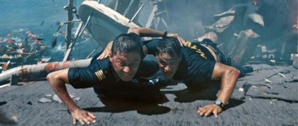 アメリカ海軍や日本自衛官が地球存亡の危機に立ち向かう『バトルシップ』