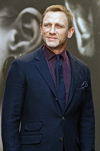 ダニエル・クレイグ、007新作で再び海パン姿に！