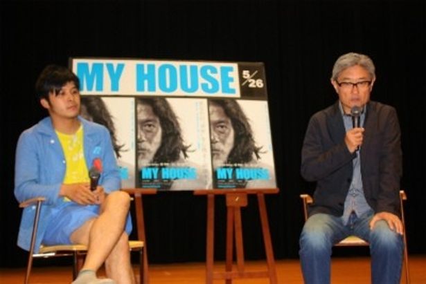 『MY HOUSE』のティーチインで登壇した堤幸彦監督と原作者の坂口恭平