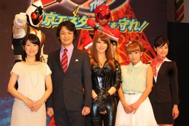 原幹恵が 仮面ライダーフォーゼ でセクシースパイ 辻希美は声優として出演 最新の映画ニュースならmovie Walker Press