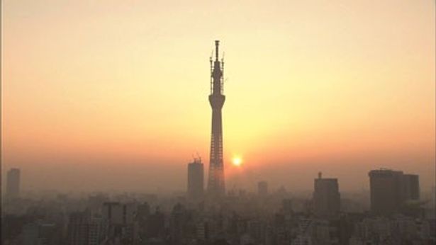 夕焼けに映える東京スカイツリー