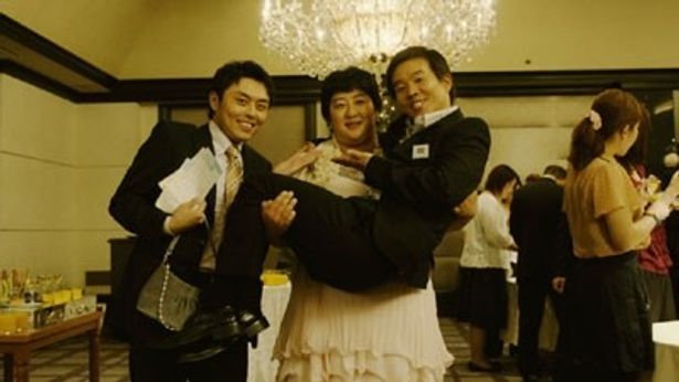 【写真を見る】ウェイトリフティング選手を演じた江原由夏は、役作りの成果で67kgのバーベルを持ち上げることに成功したとか
