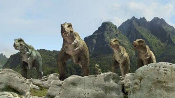 白亜紀を舞台に恐竜たちがたくましく生きていく姿を迫力の映像で描き出す