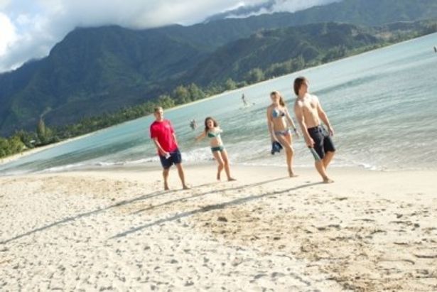 【写真を見る】ハワイの絶景を堪能！カウアイ島の有名ホテル豪華ステイに7組14名を招待！